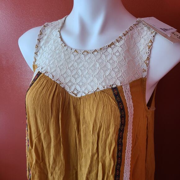 Rewind Mustard Sleeveless Dress Large - Picture 2 of 6